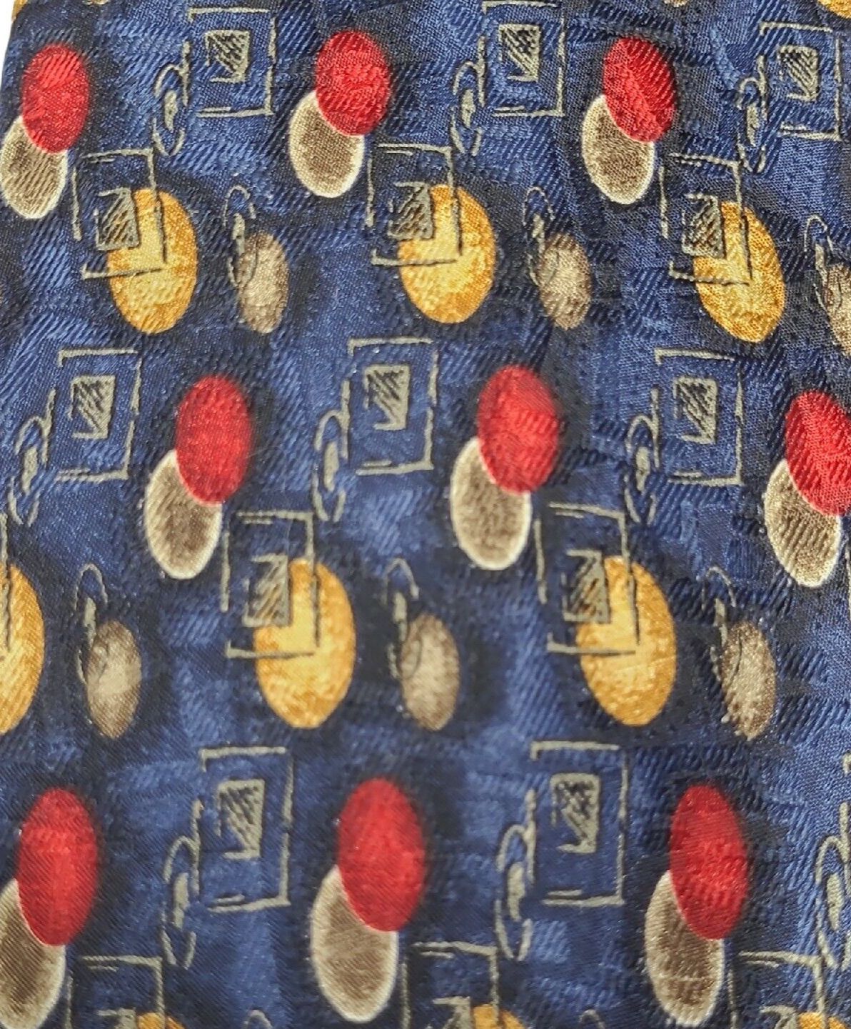 Roundtree & Yorke Classic Men's Silk Hand made Neck Tie Blue, Red, and yellow