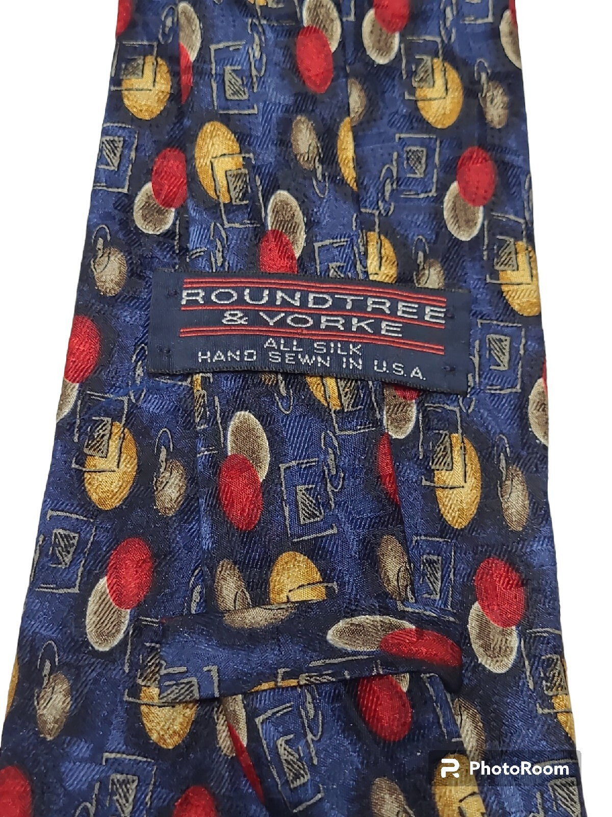 Roundtree & Yorke Classic Men's Silk Hand made Neck Tie Blue, Red, and yellow