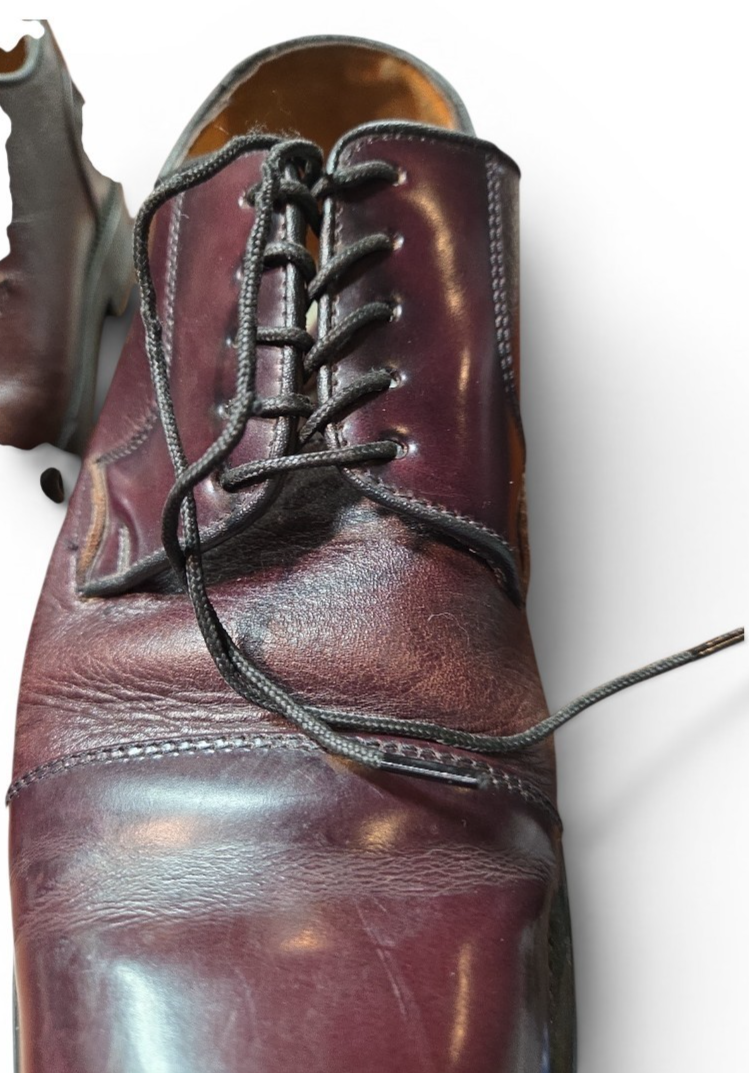 Casual Fridays  Deep Burgundy Oxford Size 9 1/2  Leather Sole Dress Shoes
