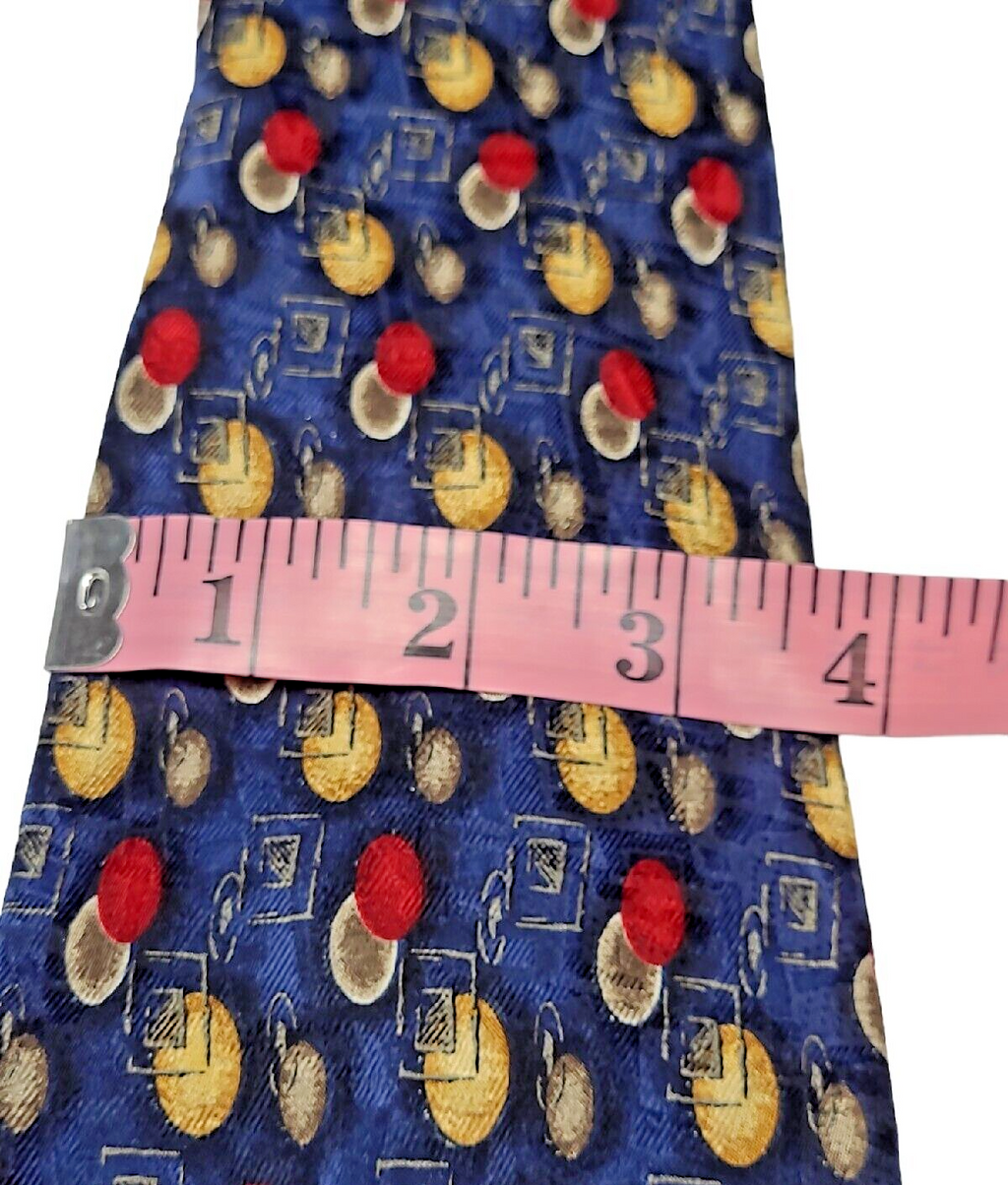 Roundtree & Yorke Classic Men's Silk Hand made Neck Tie Blue, Red, and yellow