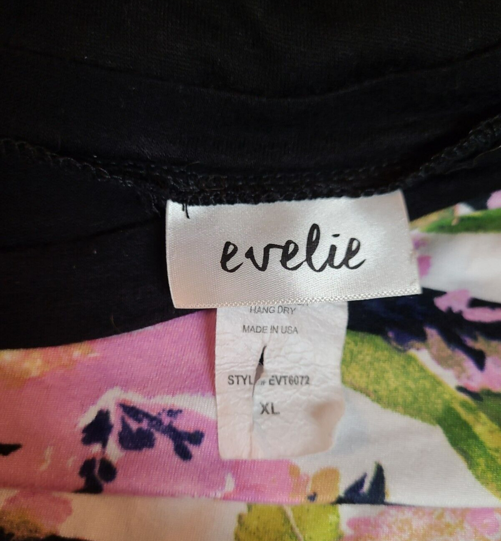 Evelie Size XL Black &Floral Patterened Top Round neck