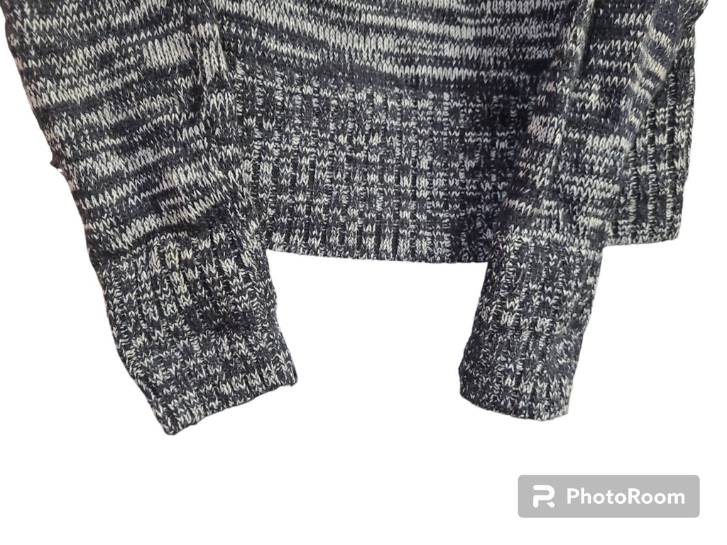OP (OCEAN PACIFIC) Black and White V-Neck Sweater Hoodie 🧶