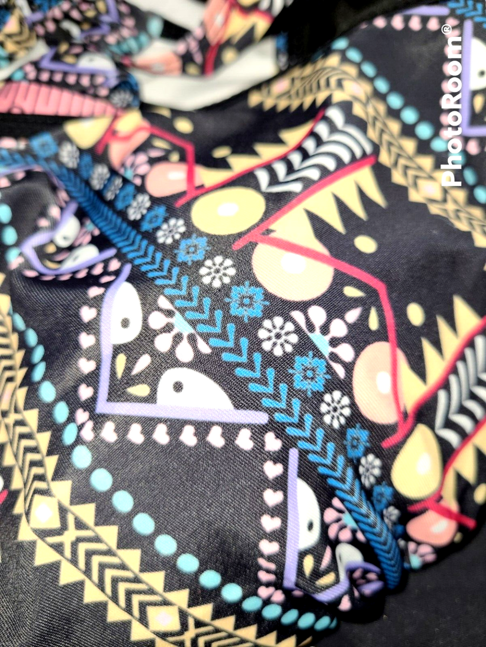 2-piece Swimsuit Black with Aztec Print size 11