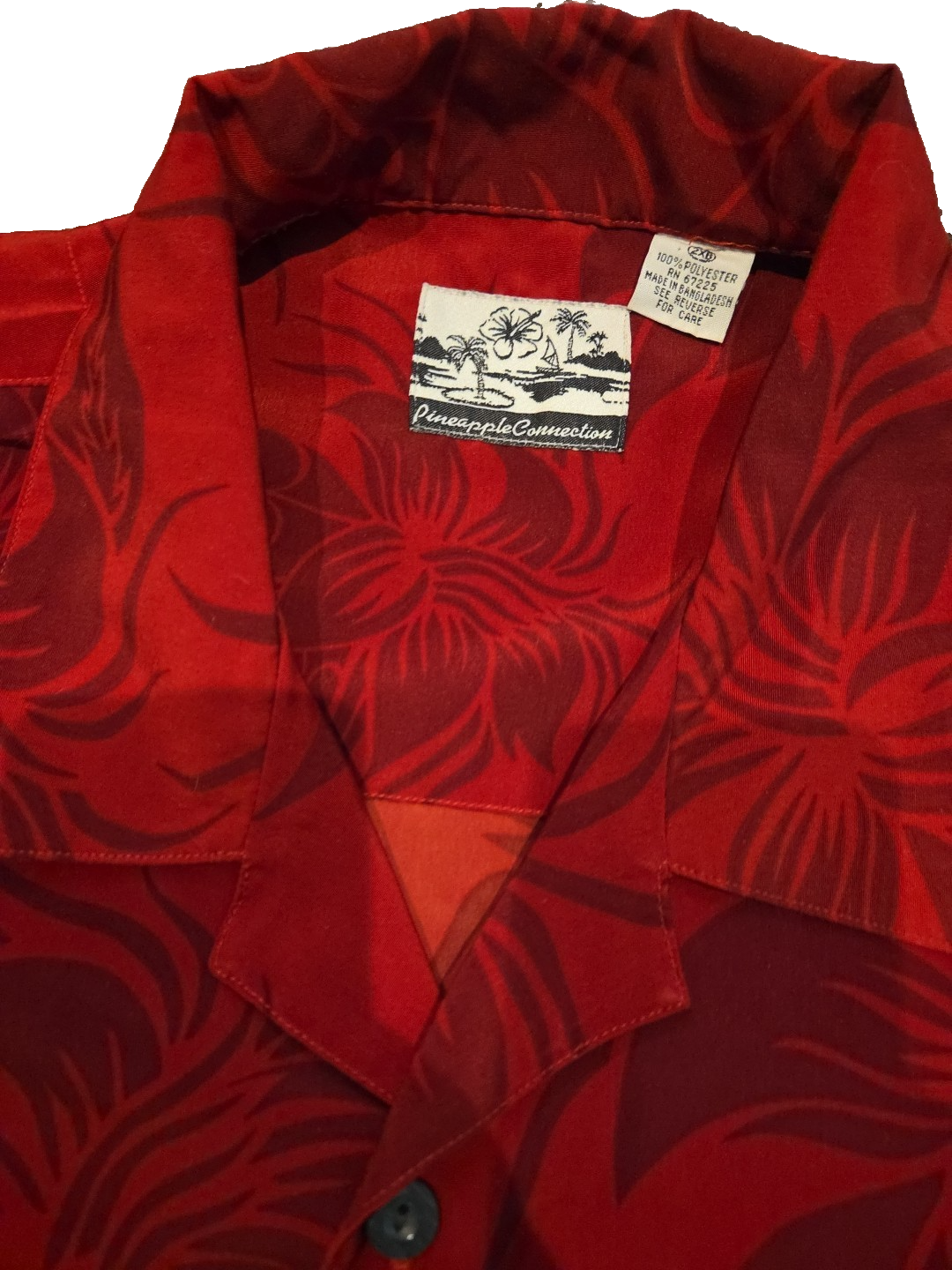 Pineapple Connections Shirt Mens 2XB Hawaiian  "Surfing The Waves" Shirt