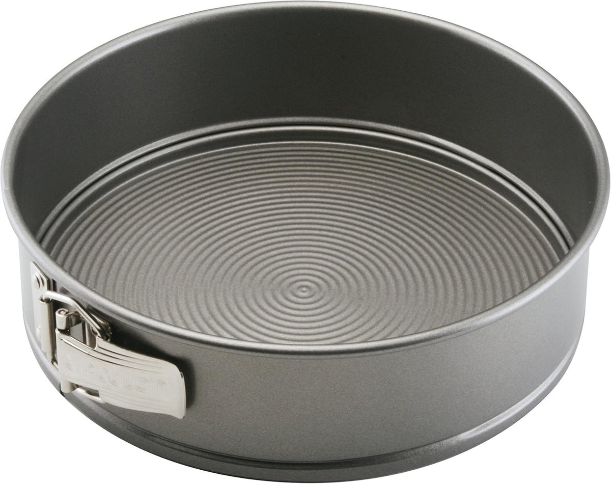 NEW! CIRCULON 9” Spring Form Pan Total Nonstick System