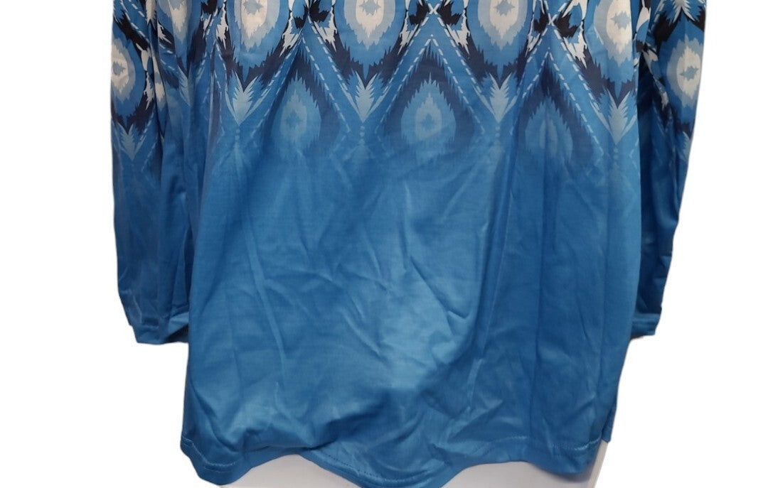 ✨Ladies Pretty Turquoise Black & White Design Pull Over Top Size Large