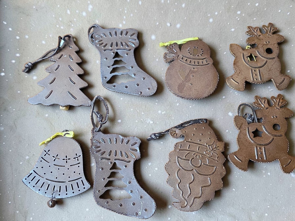 RUSTIC METAL FARMHOUSE CHRISTMAS TREE ORNAMENTS