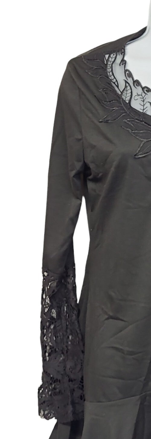 Ladies Pretty  Design Pull Over Dress Top Black Size Large