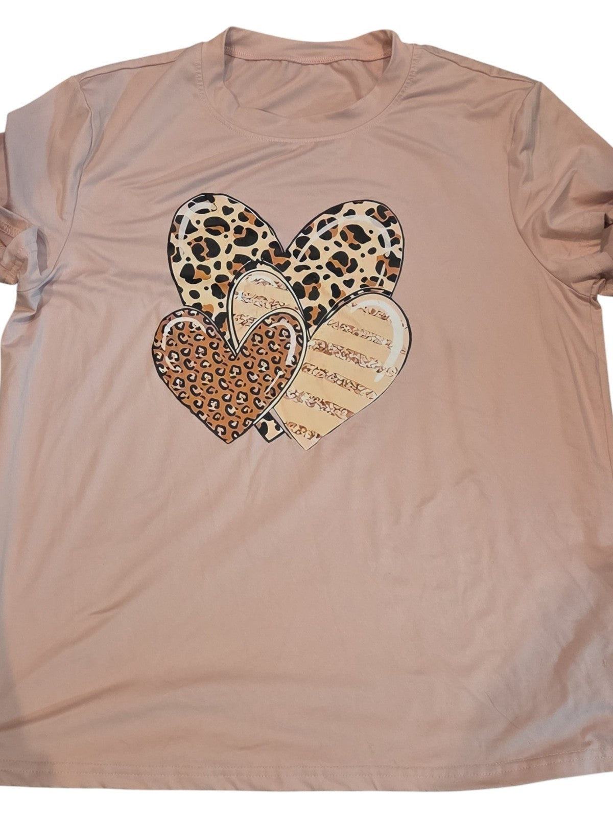 Lot of 5 Short Sleeve  Graphic Tops for Women.