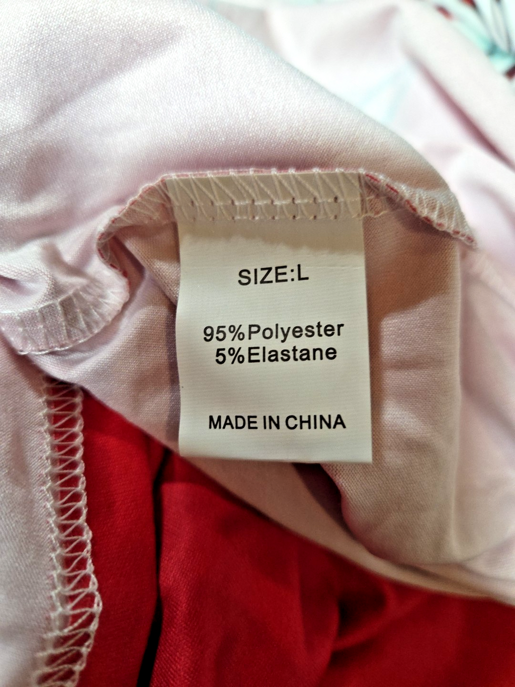 Floral Asymmetrical Neck Long-Sleeve Polyester-Spandex Tee In Red & White Size L