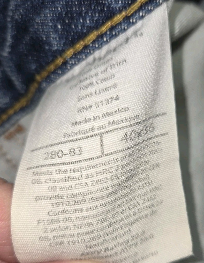 Carthartt M ens Relaxed Fit Size 40/36  Blue Jeans