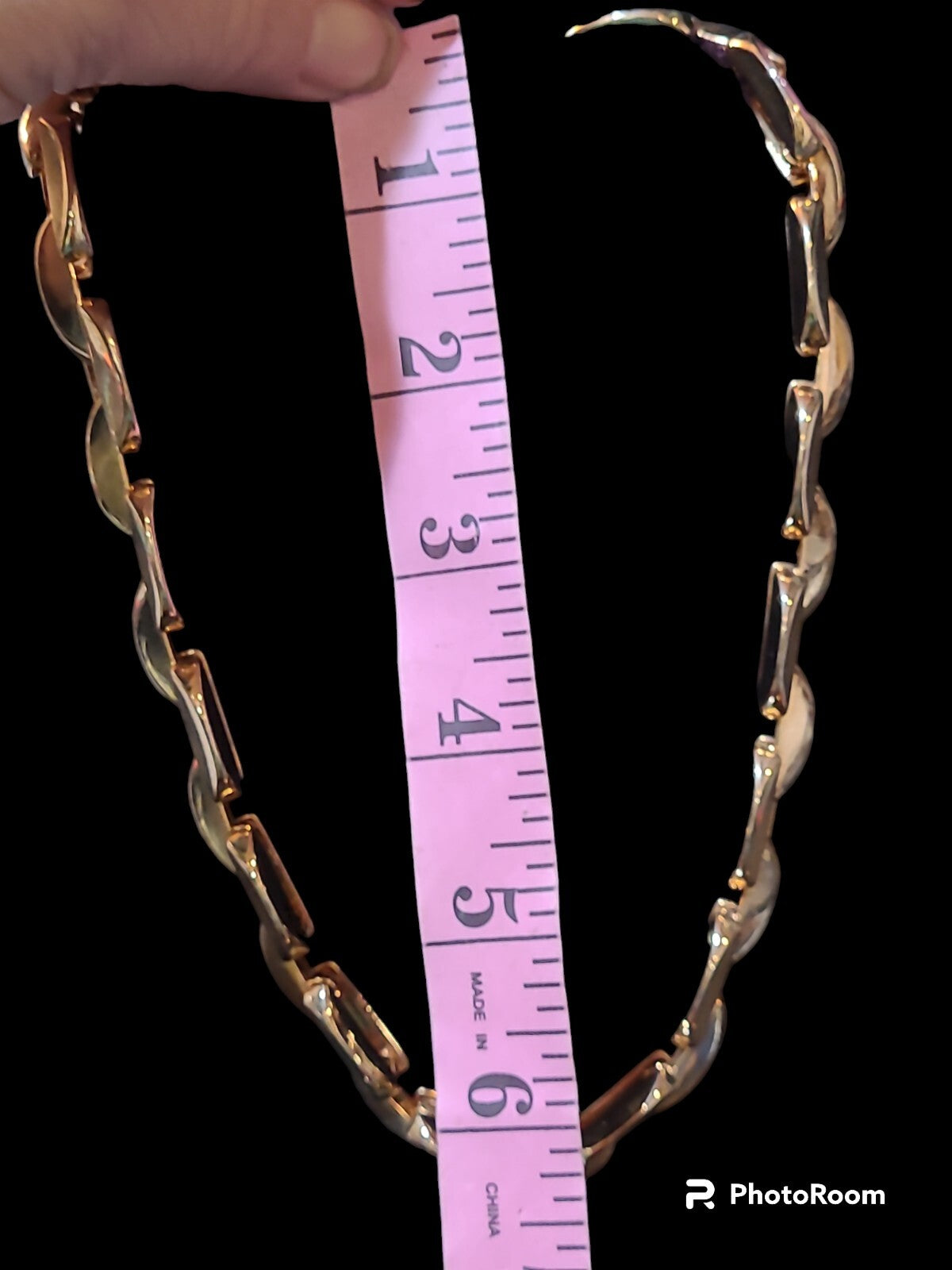 Gold Chunky Chain Statement Necklace by GiGi