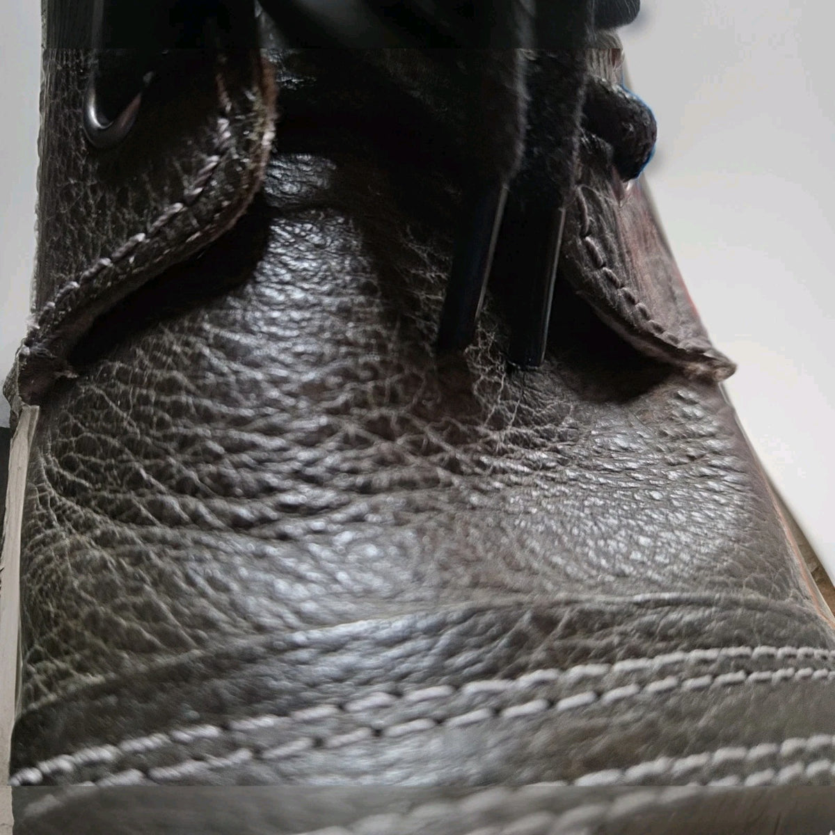Crown Vintage Boots Men's 10.5 Fielding Quilted Cap Toe Brown Navy Casual Preppy