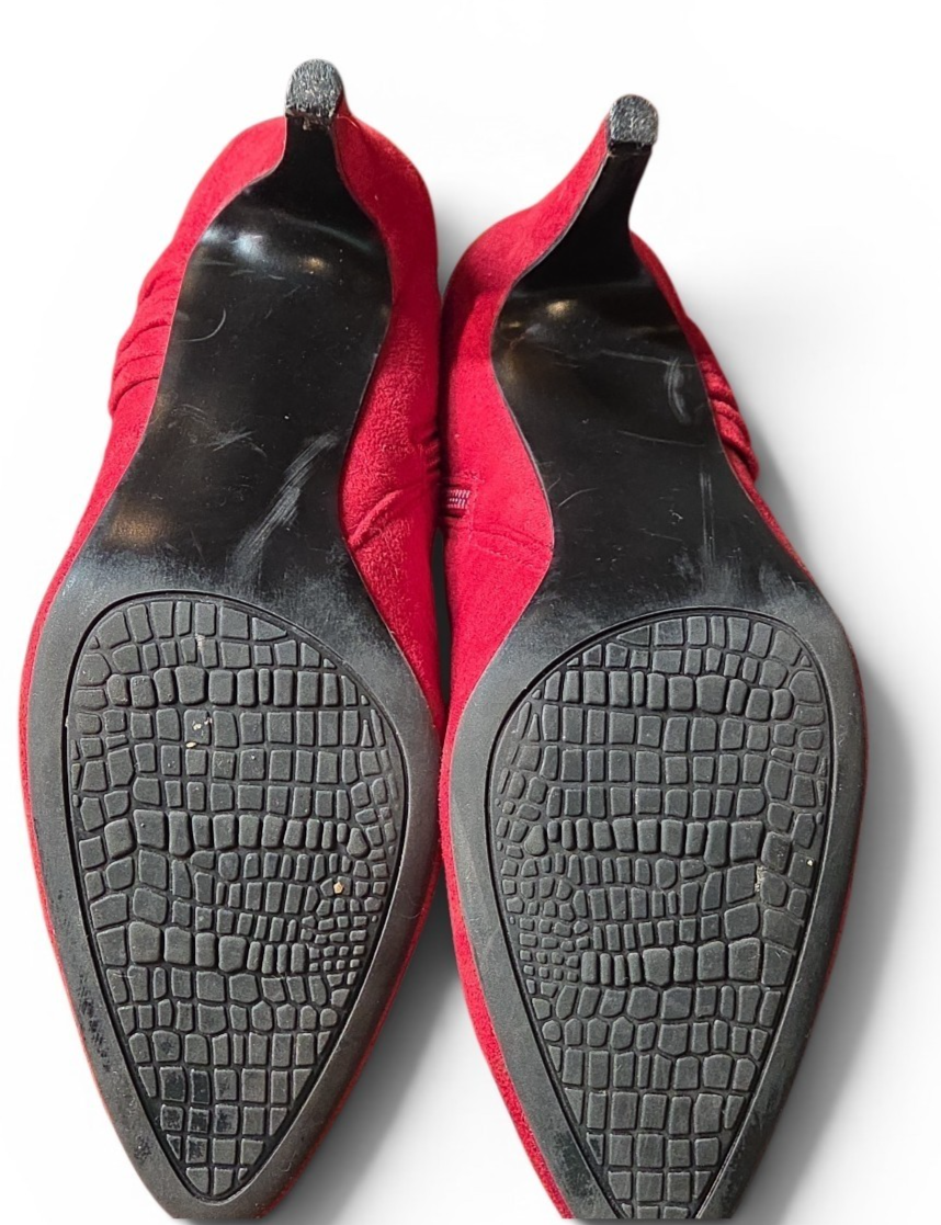 💖Vintage Covington   Red Suede Knee          Size-8  Boots