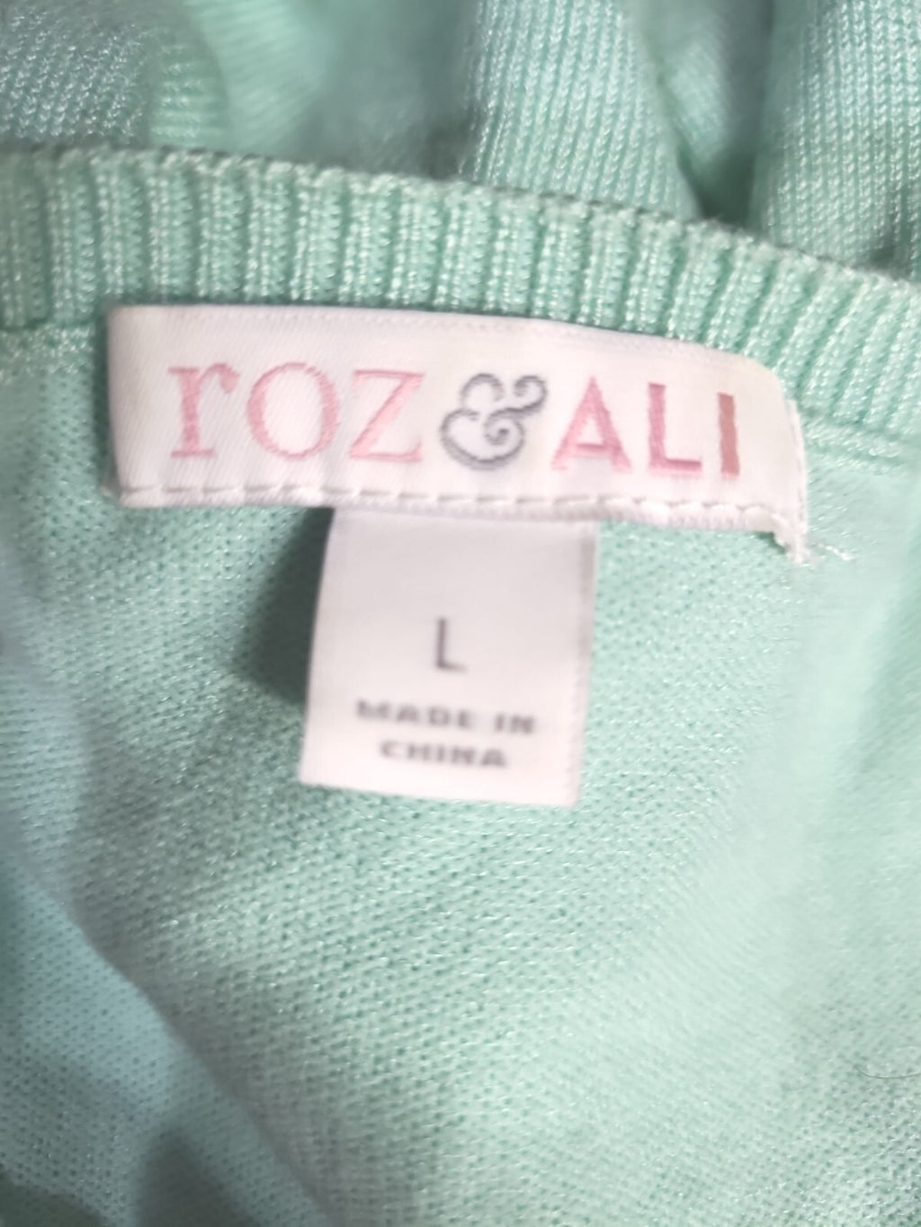ROZ & ALI  Mint Green Button up Sweater  Top size L