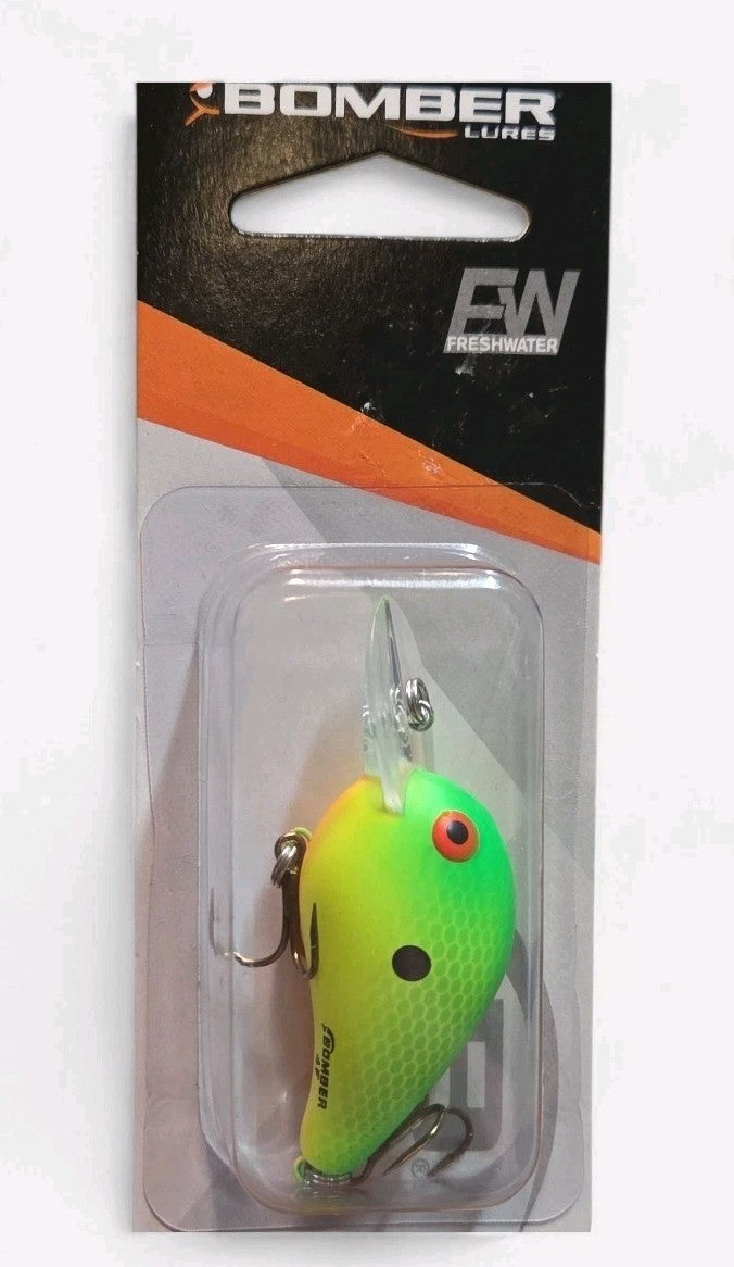 Vintage Rebel 2" Deep Diving CB-A Fishing Lure Bait Parrot Color