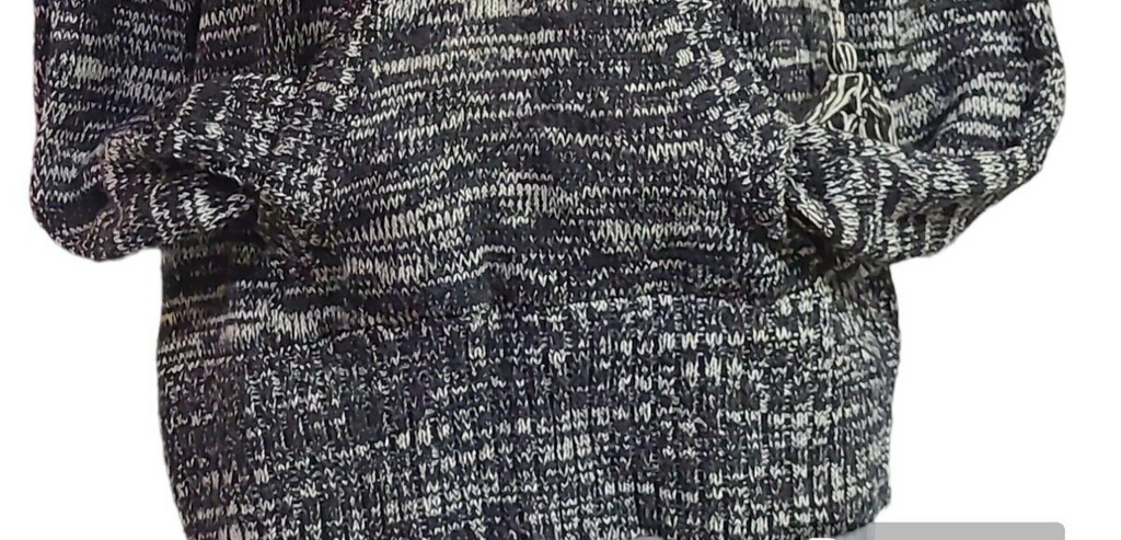 OP (OCEAN PACIFIC) Black and White V-Neck Sweater Hoodie 🧶