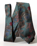 OSCAR DELA RENTA  MEN’S NECKTIE FEATURING “GRAPES”