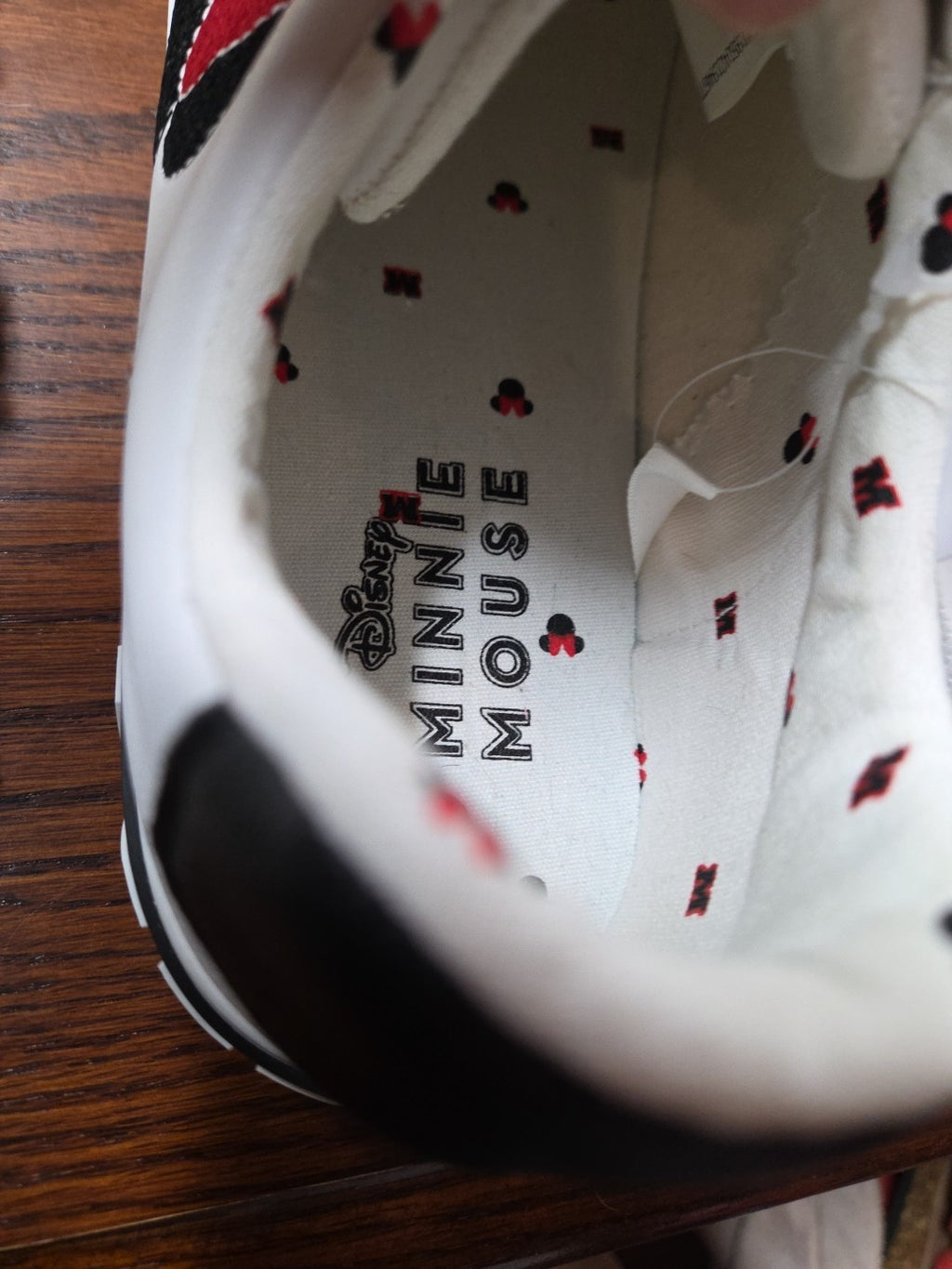 Disney Minnie Mouse Women's Sneakers: Ground Up Tennis Shoes White Size 9 NWT