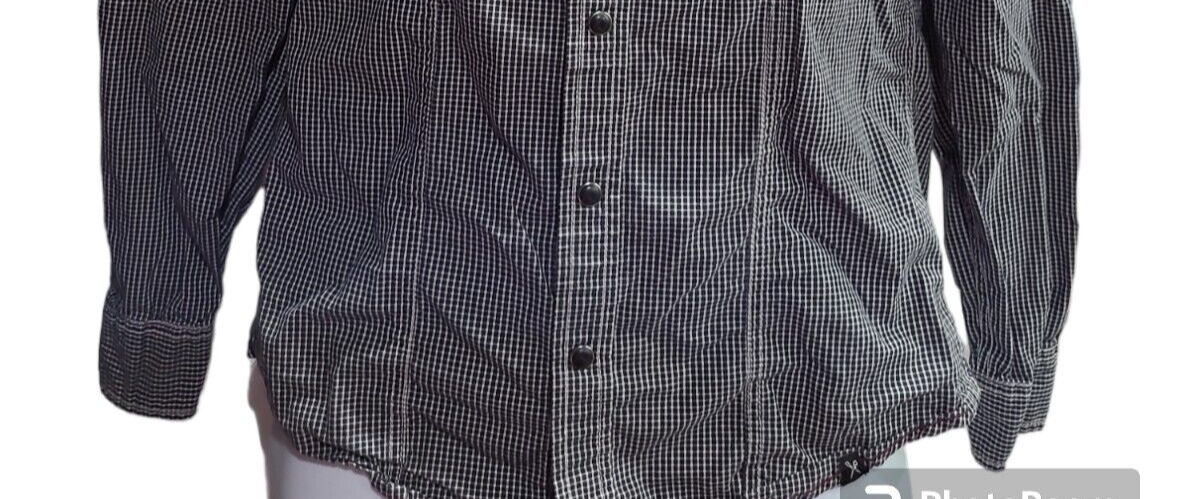 Marc Ecko Shirt Mens Small Black & White SNAP Front Button Up Camp Long Sleeve