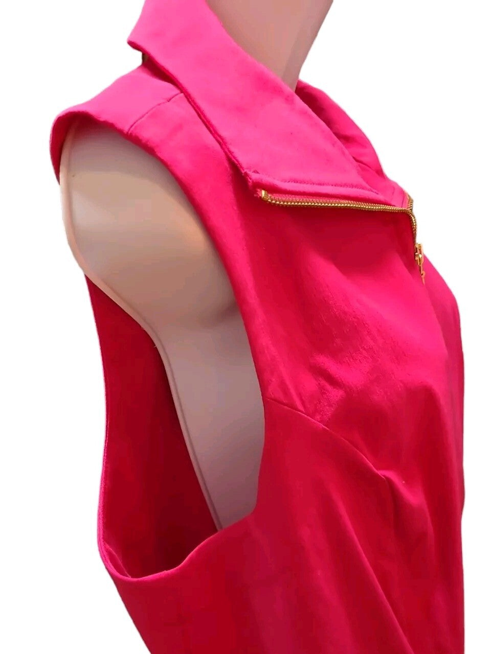 Attyre Women's Pink Vest  Full Zip Sleeveless Size Small